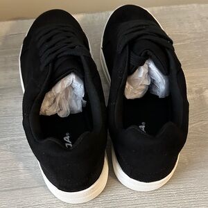 NWOT Soda Women's Classic Black Sneakers with White Accents